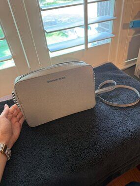 Michael Kors Jet Set Large Saffiano Leather Crossbody Bag